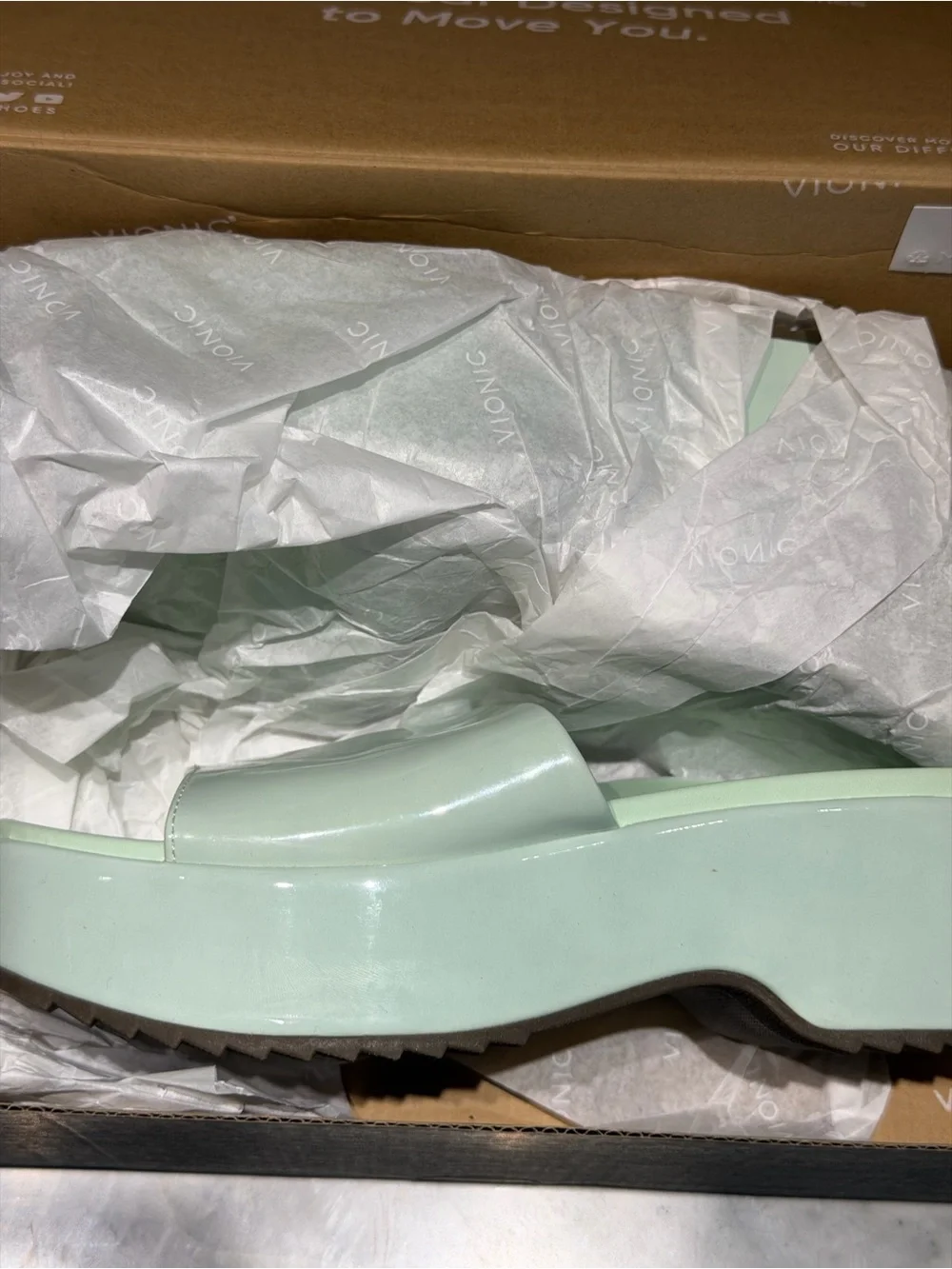 Vionic Mint Green Platform Slide Sandals 6 medium